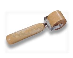 DYN10005 Hardwood Dynaroller Wooden roller for applying sound deadening materials Dynamat