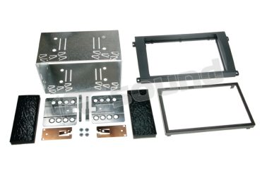381323-01 Porsche Cayenne Pioneer