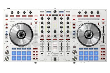 DDJ-SX-W Controller bianco perla per Serato DJ a 4 canali con performance pad Pioneer DJ