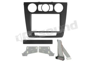 03670 per BMW Serie 1 E87 Phonocar