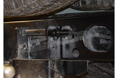 Supporto retrocamera per Land Rover Defender  RG Sound