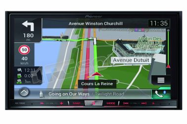 AVIC-F88DAB + antenna DAB omaggio / monitor 7'' con CD/DVD, USB, Bluetooth, DAB+, Apple CarPlay e Android Auto Pioneer