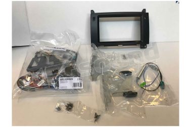 KIT-702-447 kit di installazione per monitor 7'' o 6,2'' su Mercedes Vito Alpine