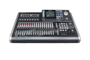 DP-24SD portastudio digitale a 24 tracce TASCAM