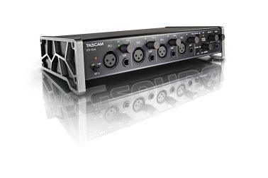 US-4x4 scheda audio 4 IN e 4 OUT TASCAM