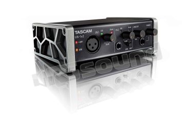 US-1x2 scheda audio ultra compatta 2 IN e 2 OUT TASCAM