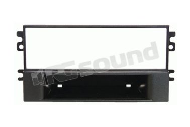 03320 mascherina con foro ISO per Kia Carens Phonocar