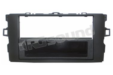03416 Toyota Auris Phonocar