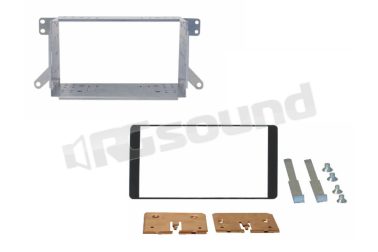 03524 Toyota Hilux Phonocar