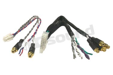 MPK-RCA6 permette di collegare gli amplificatori M4+/M6v2 con cavi RCA MUSWAY
