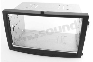 381275-02 Ssang-Yong Rexton II Pioneer