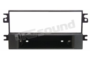 03435 mascherina con foro ISO per Kia Sportage Phonocar