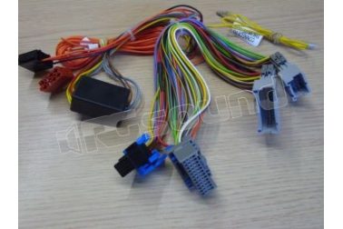 CP045 - HUMMER H3 2006> H2 2003>  RG Sound