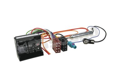 63001001 1041-45 Cavo adattatore autoradio con antenna Connection Integrated Solution